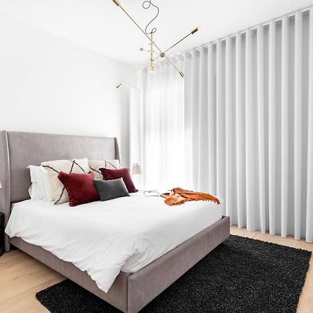 Joivy Elegant 1-Br Apartment In Perfect Centre Lisbon Luaran gambar