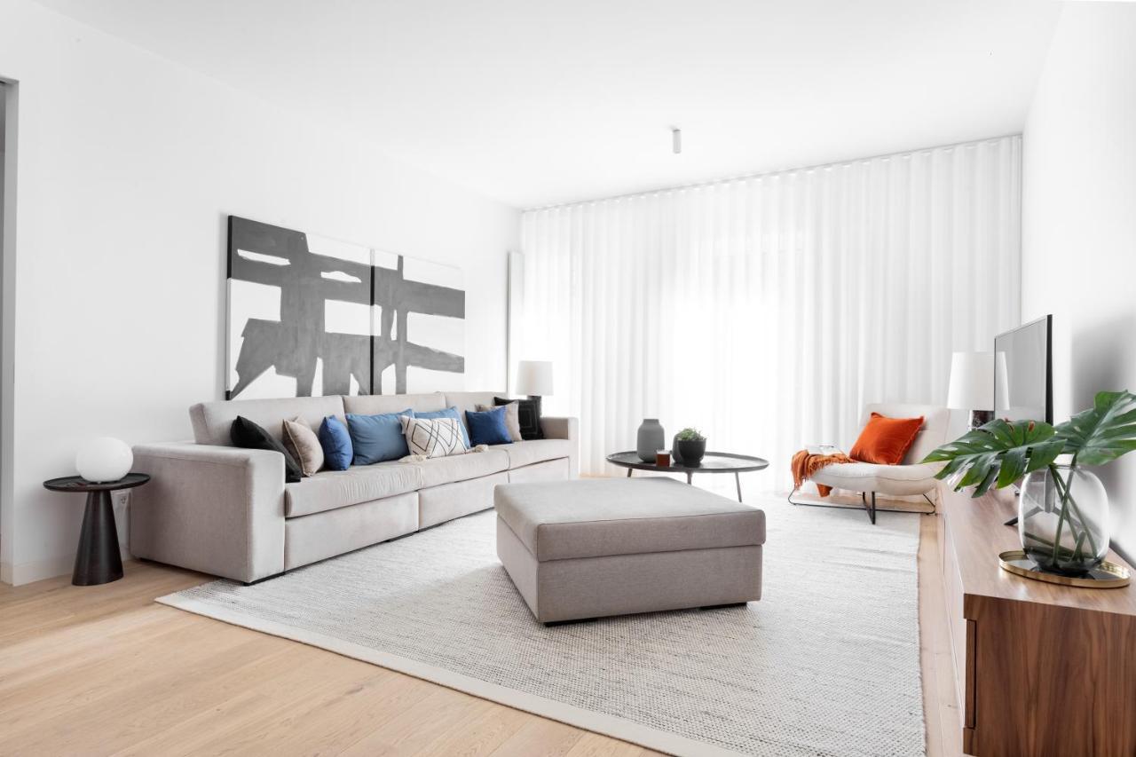 Joivy Elegant 1-Br Apartment In Perfect Centre Lisbon Luaran gambar