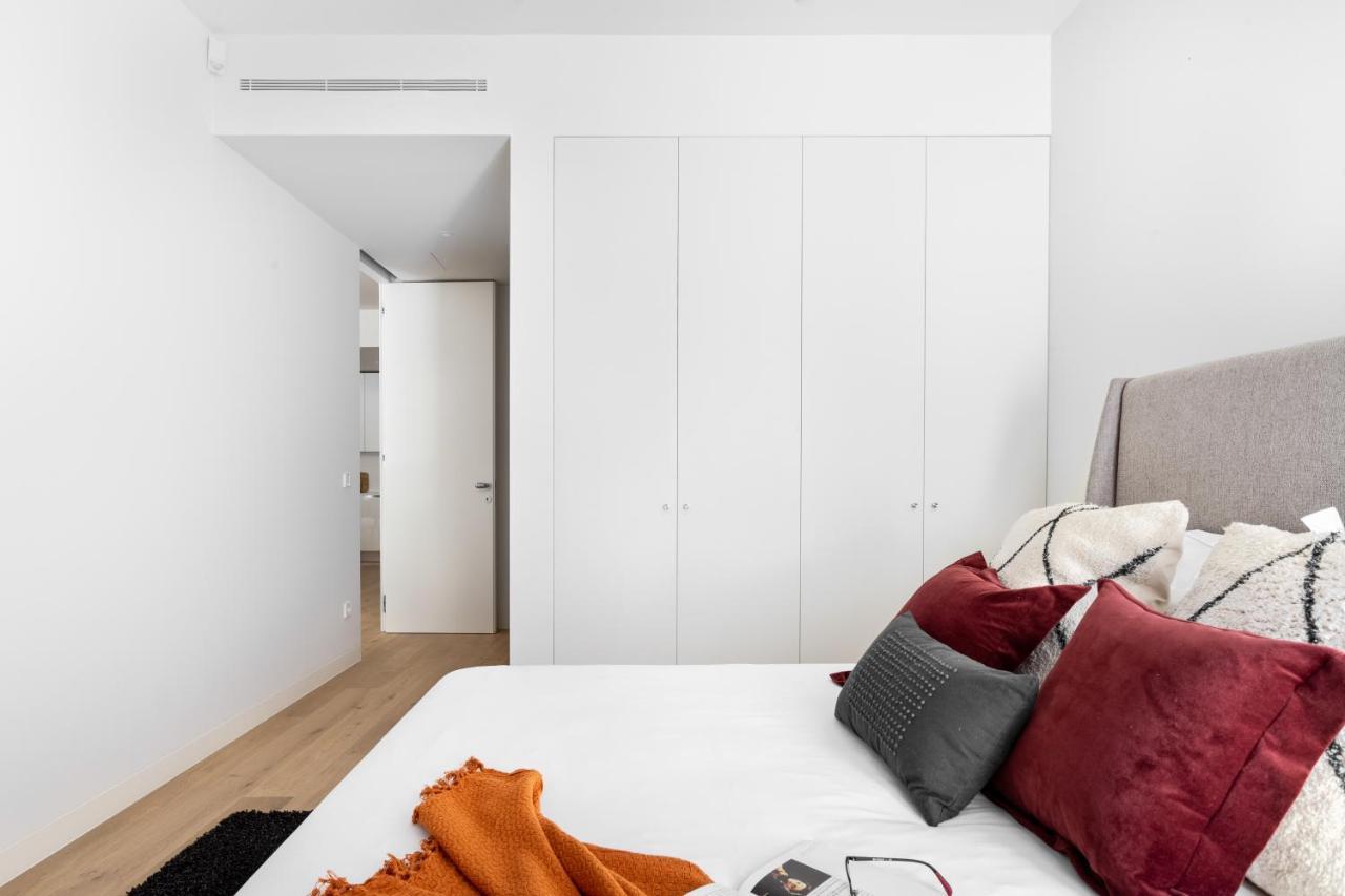 Joivy Elegant 1-Br Apartment In Perfect Centre Lisbon Luaran gambar
