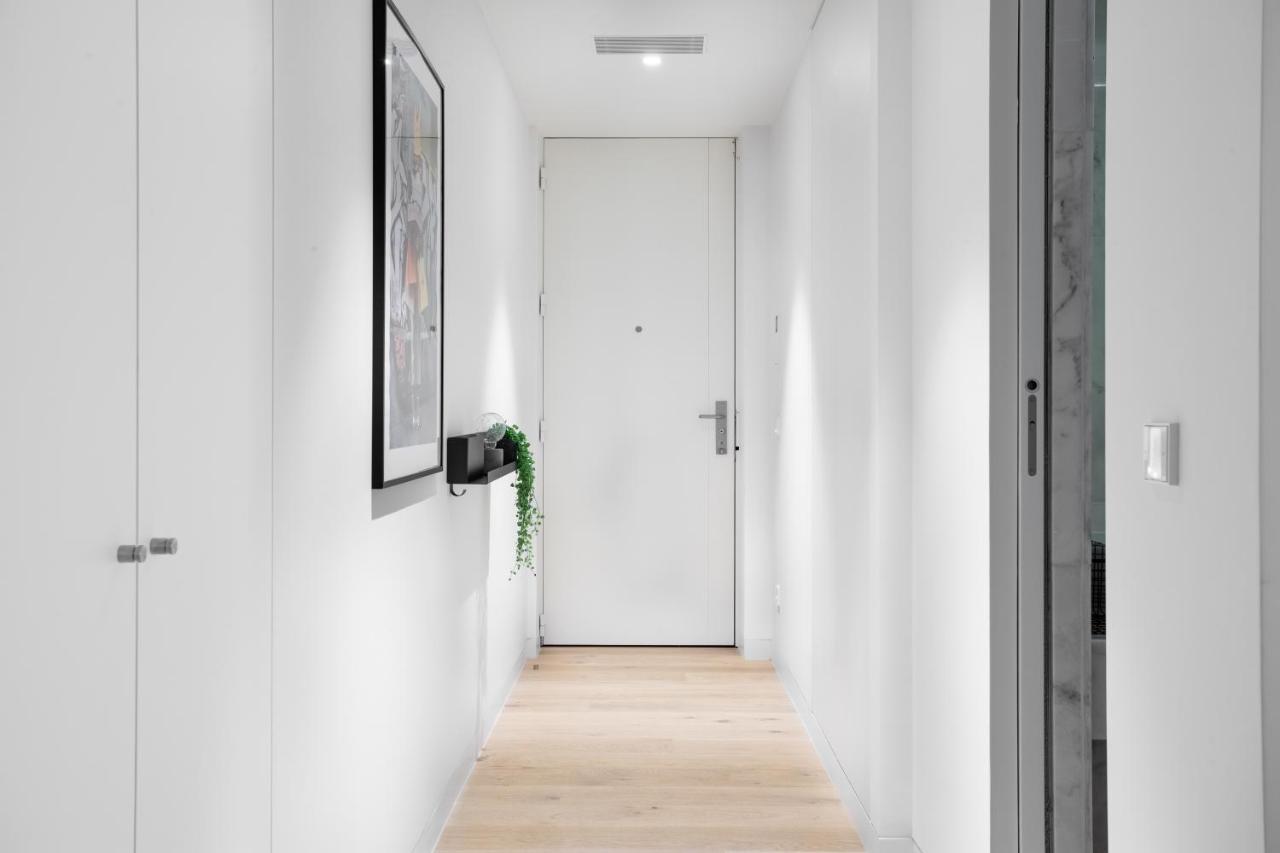 Joivy Elegant 1-Br Apartment In Perfect Centre Lisbon Luaran gambar